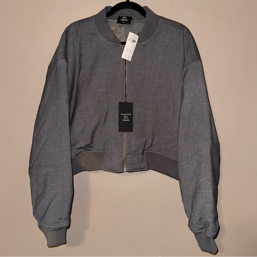 Abercrombie&Fitch Nicole Benefield Cropped Gray Reversible Bomber Jacket Lg NWT